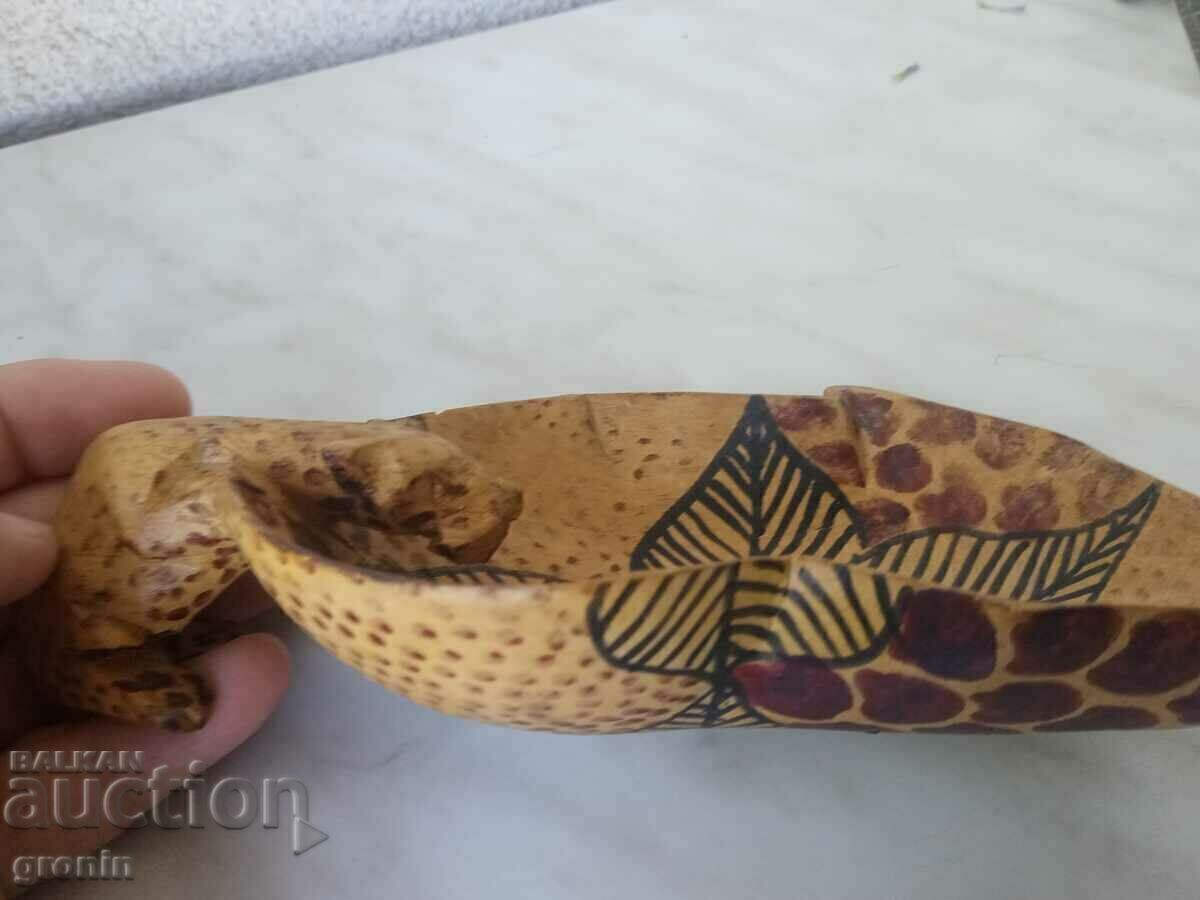 Wood carving leopard, bowl, hand carved, Africa Wood carving leopard, bowl, hand carved, Africa