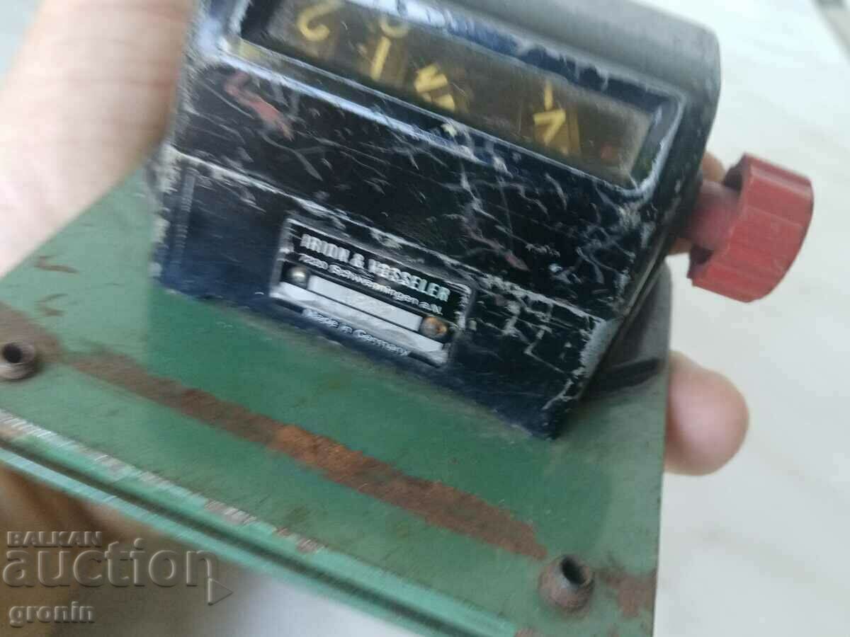 Irion a vosseler Germany, numerator German, mechanical counter with price 75.00 BGN | € 38.35 Irion a vosseler Germany, numerator German, mechanical counter with price 75.00 BGN | € 38.35