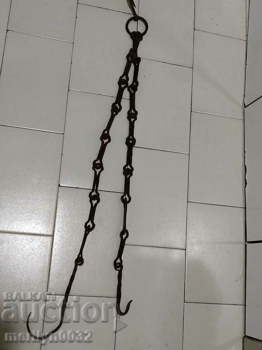 Delivery of Old wrought iron chain with hook, hearth chain hook chain Delivery of Old wrought iron chain with hook, hearth chain hook chain