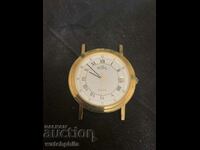 Royal Quartz швейцарски мъжки позлатен часовник. Работи