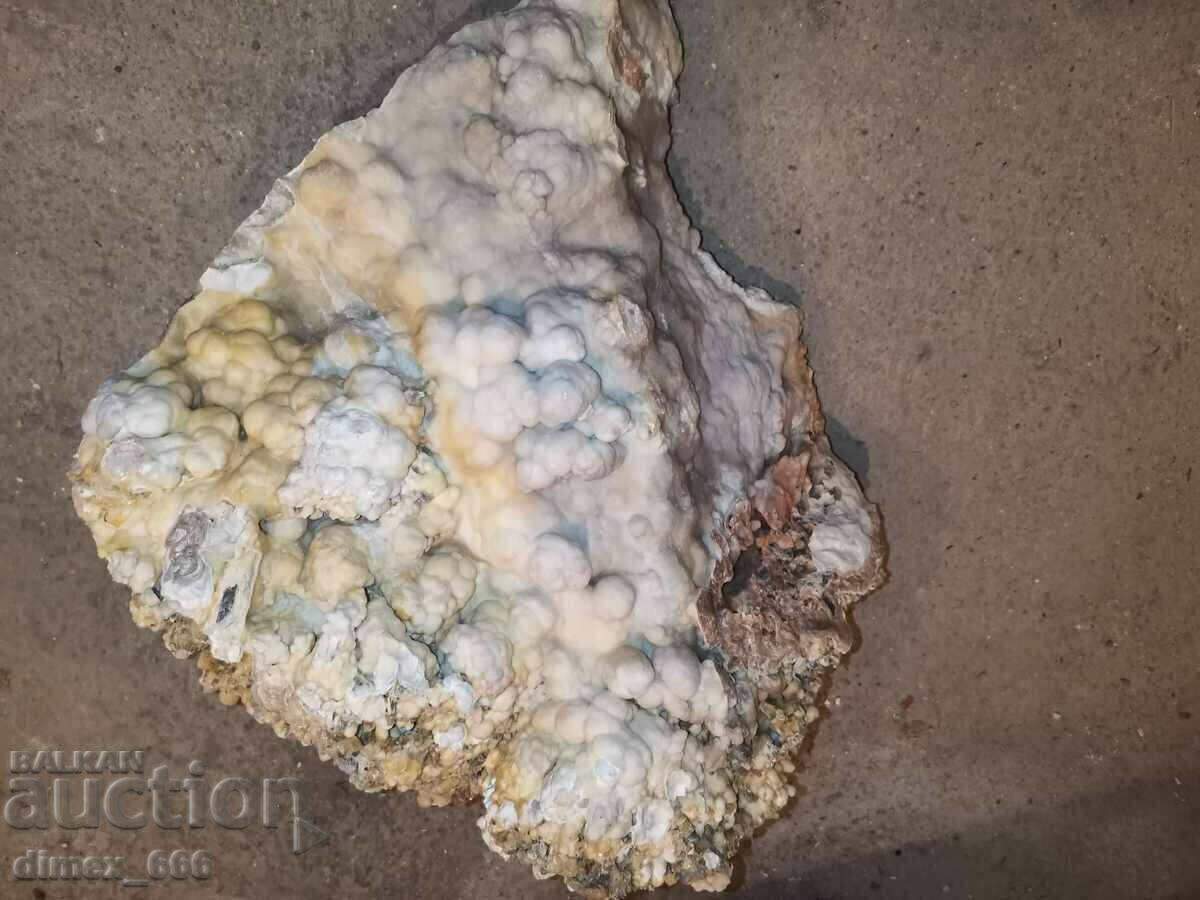 Delivery of Cave formation - corallite / marble onyx
