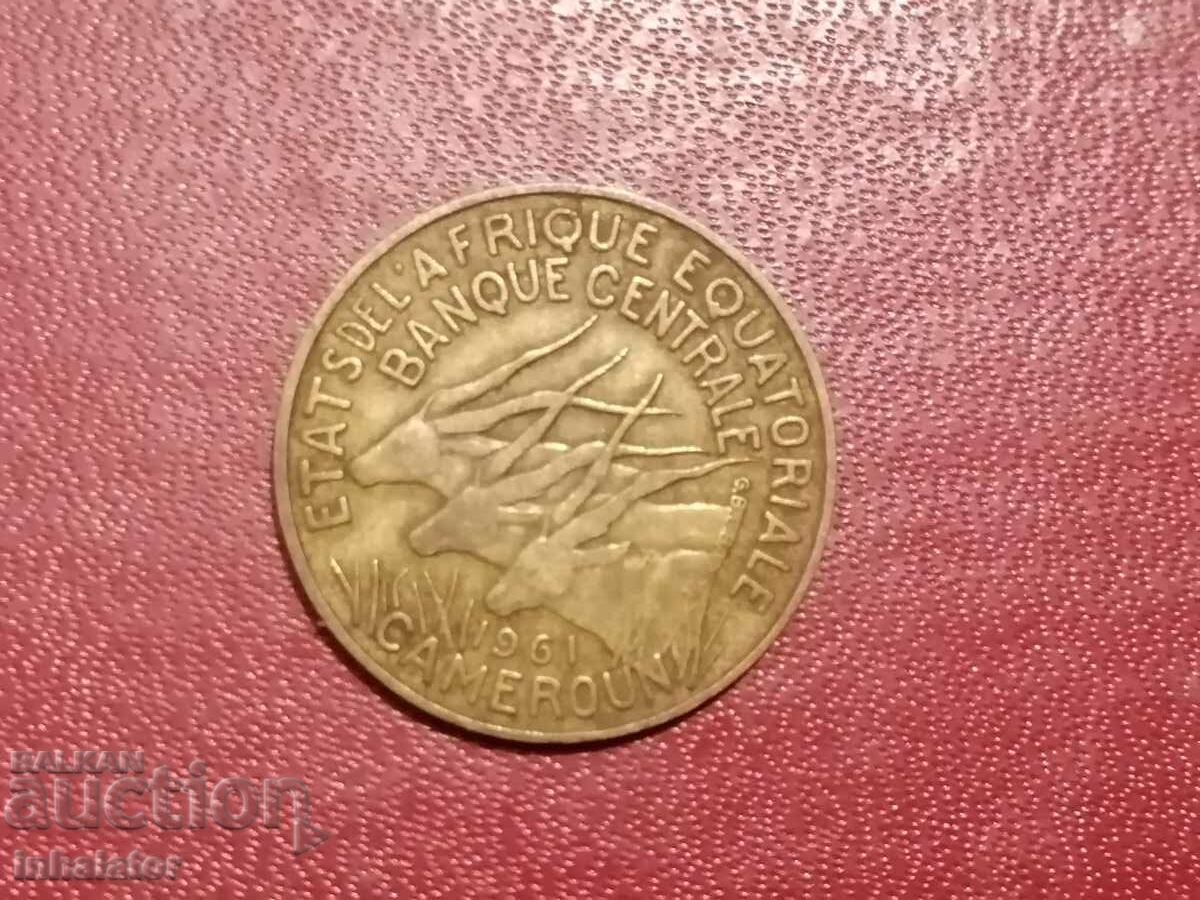 Cameroon 10 francs 1961