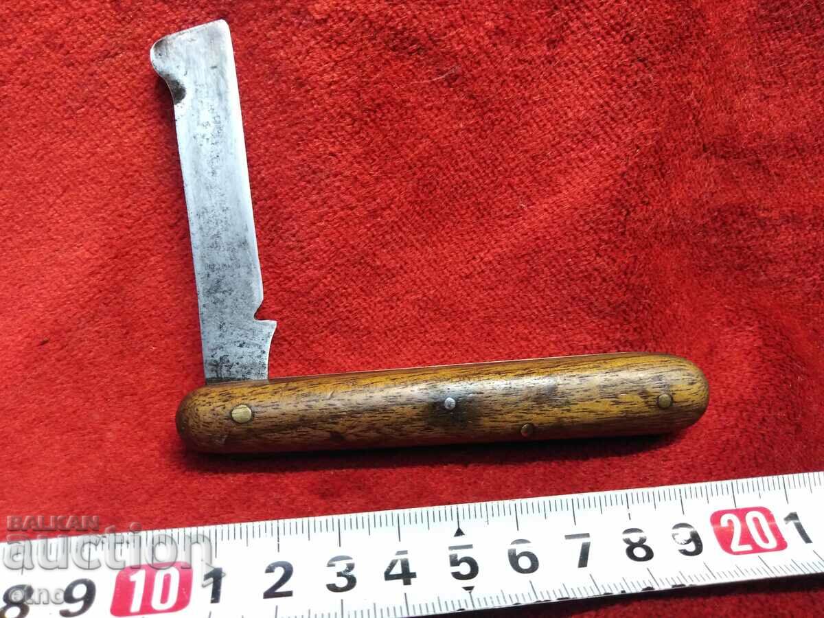 Auction BULGARIAN POCKET KNIFE FOR COOLING, PAIN, GREAT THORN Auction BULGARIAN POCKET KNIFE FOR COOLING, PAIN, GREAT THORN