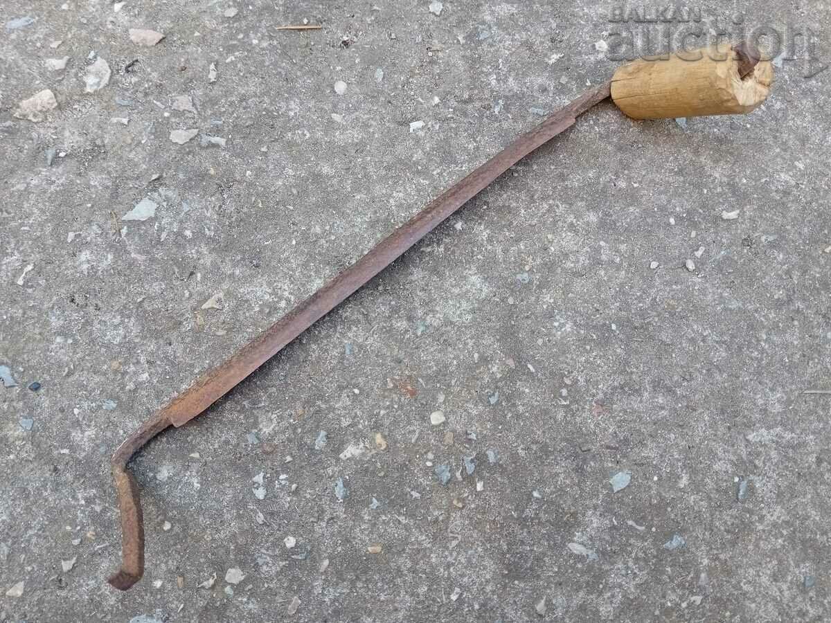 Auction vintage rukan rokan hand forged Auction vintage rukan rokan hand forged