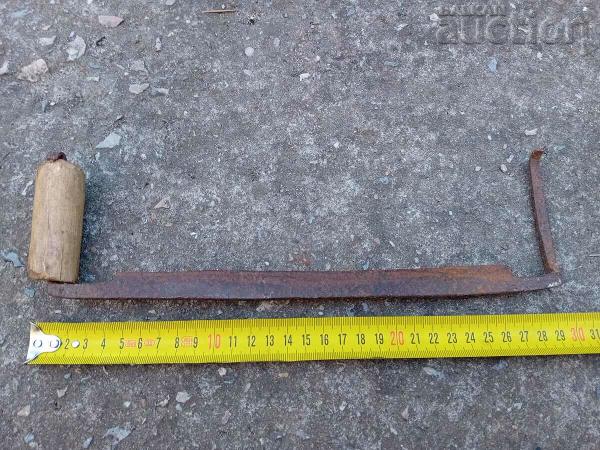 Delivery of vintage rukan rokan hand forged Delivery of vintage rukan rokan hand forged