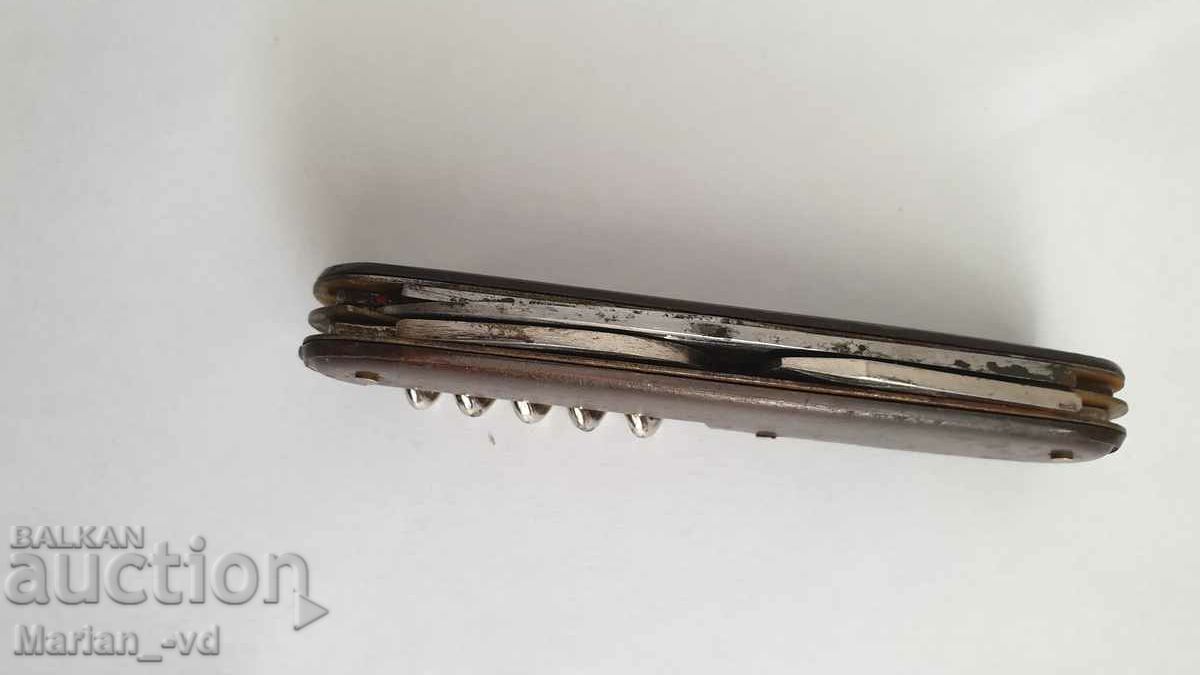 Παλιό γερμανικό πόδι τσέπης με τιμή 30.00 BGN | € 15.34 Παλιό γερμανικό πόδι τσέπης με τιμή 30.00 BGN | € 15.34