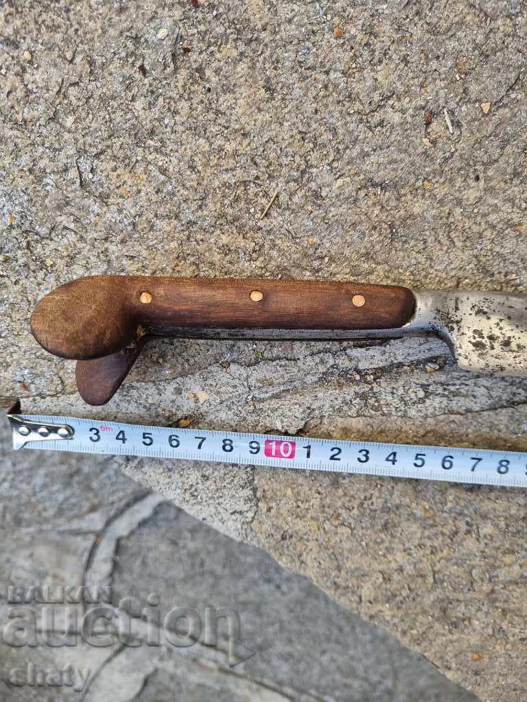 Стар нож каракулак с цена 250.00 лв. | € 127.82 Стар нож каракулак с цена 250.00 лв. | € 127.82