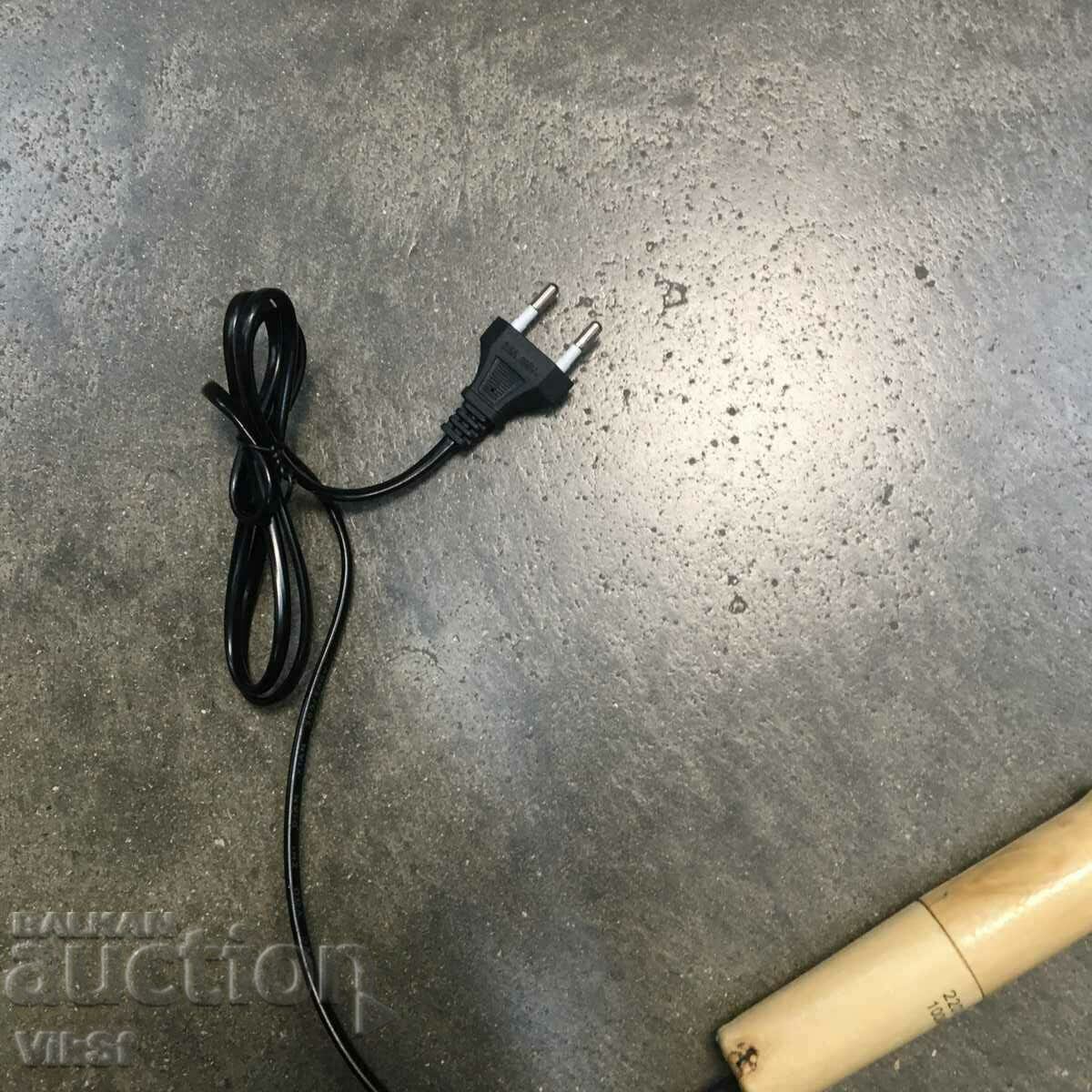 Soldering iron with curved tip and heater 220V - 100W with price 15.00 BGN | € 7.67 Soldering iron with curved tip and heater 220V - 100W with price 15.00 BGN | € 7.67