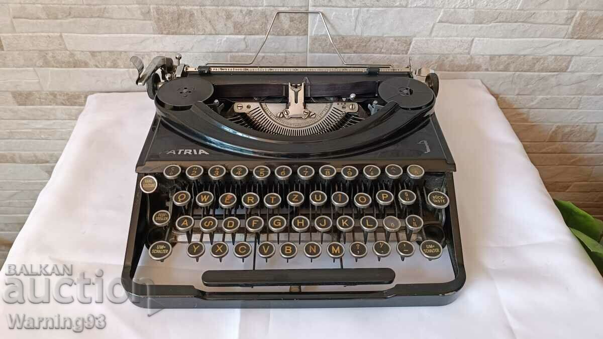 Mașină de scris veche PATRIA - Swiss Made - 1936