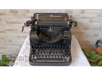 Old typewriter Olympia Mod.8 - Made in Germany - 1938