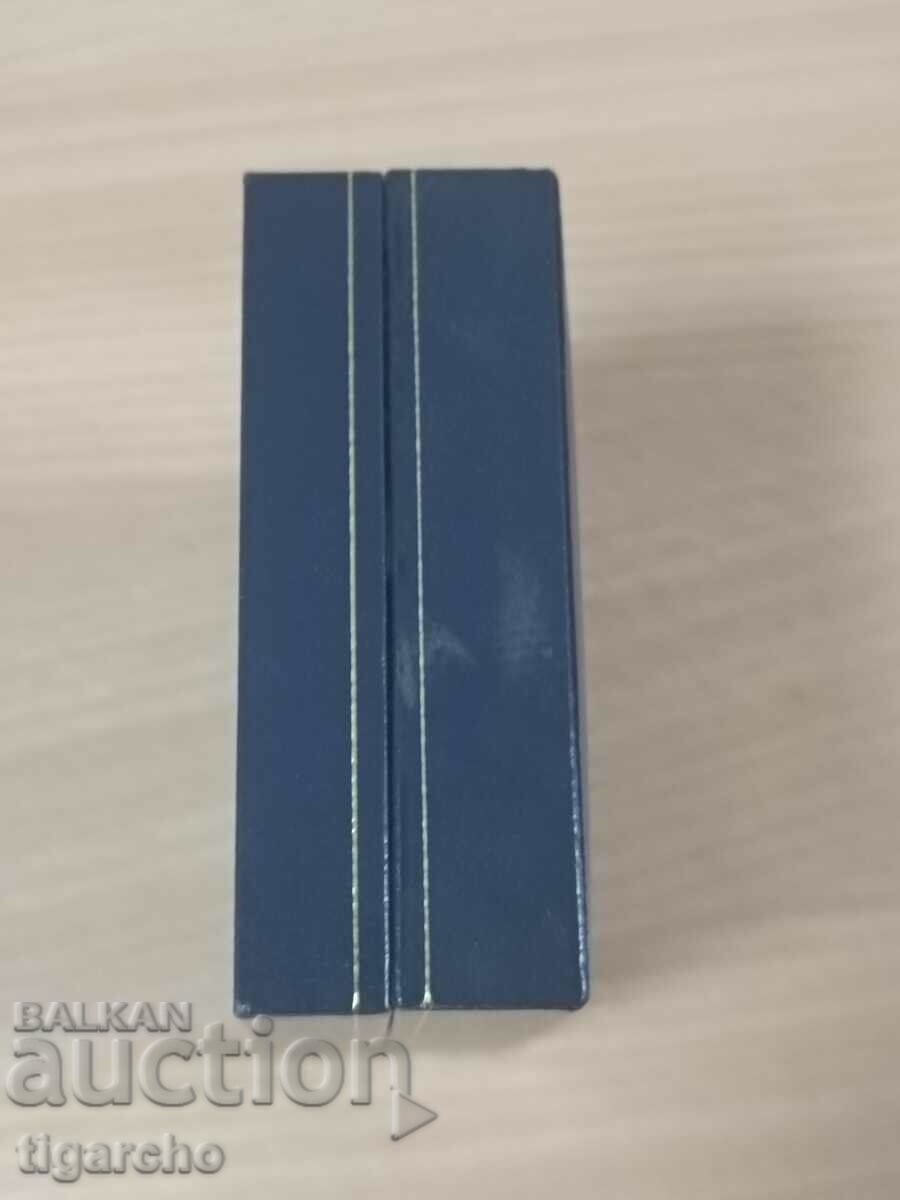 Ronson lighter box - 5 Ronson lighter box - 5