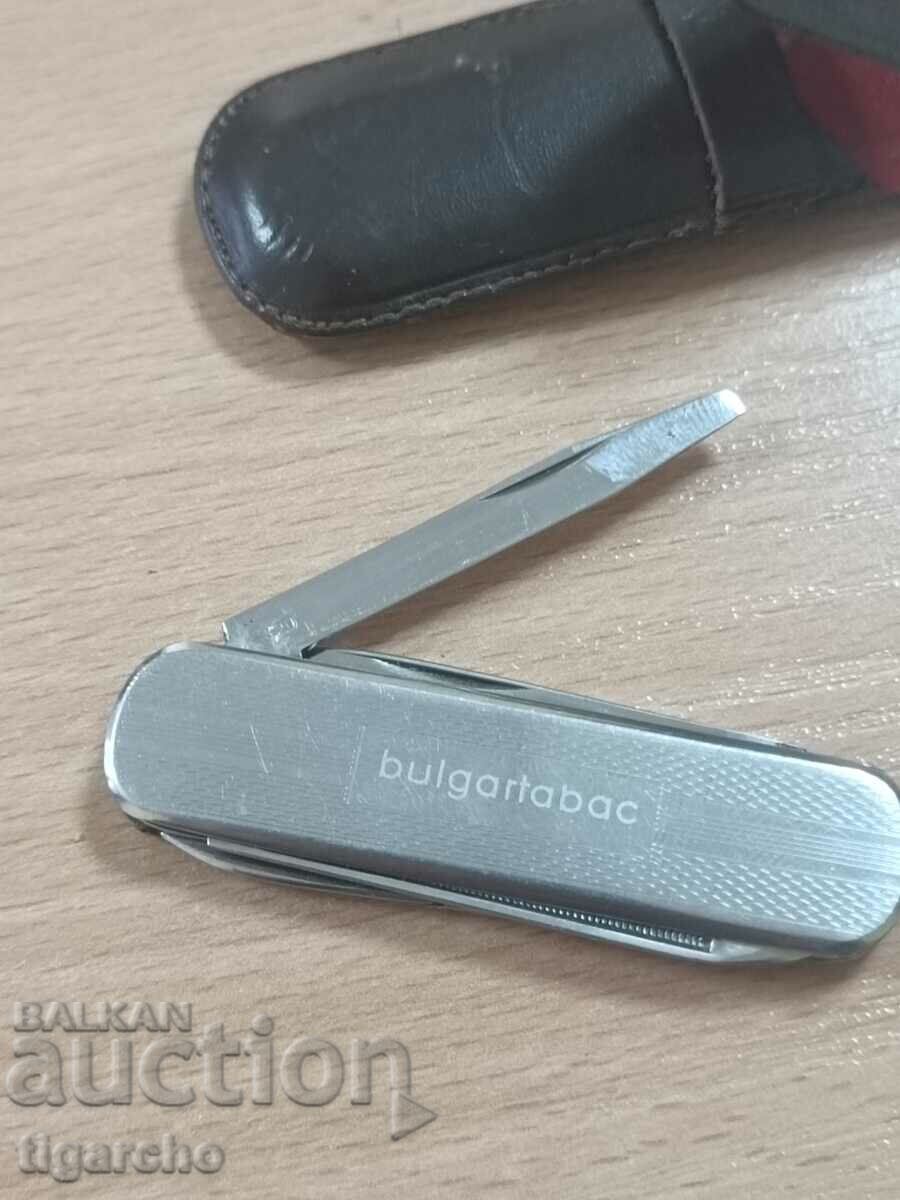 Auction Folding knife Auction Folding knife