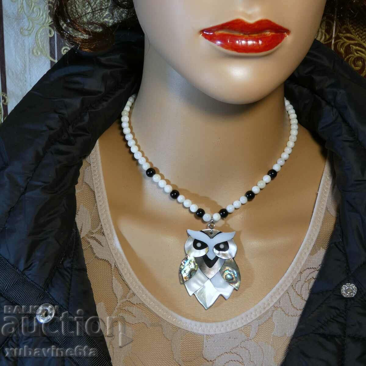 Choker necklace with mother of pearl and onyx + gift Jacket S K9