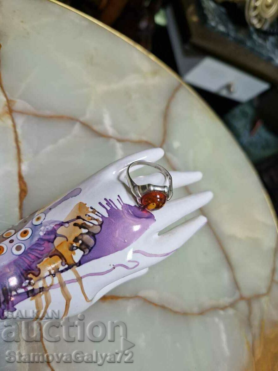 A great antique silver ring with amber - 6 A great antique silver ring with amber - 6