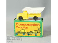 Old Soc plastic toy dump truck model with box