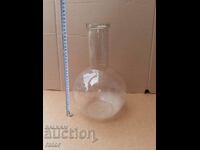 LARGE heat-resistant flask 4 liters. Laboratory glassware