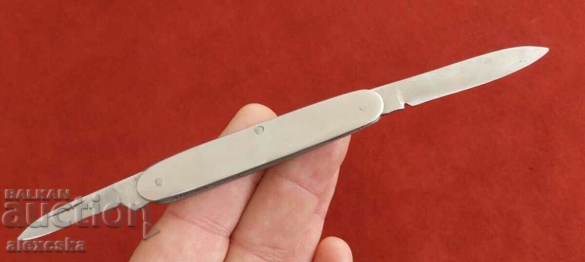 Auction  An old pocket knife