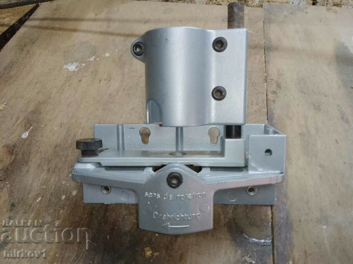 Carpentry tool for milling