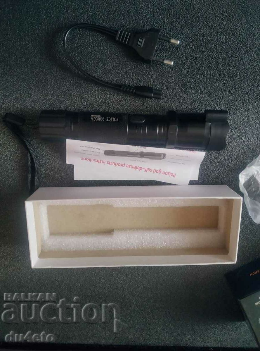 Metal ice flashlight with electric shock and laser, black, Police 90000 W with price € 11.00 | 21.51 BGN Metal ice flashlight with electric shock and laser, black, Police 90000 W with price € 11.00 | 21.51 BGN