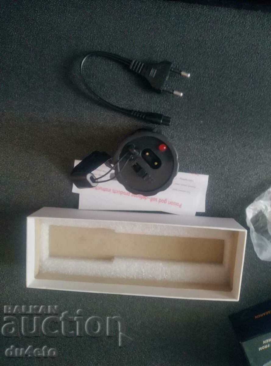 Livrarea Lanterna de gheata metalica cu soc electric si laser, neagra, Police 90000 W