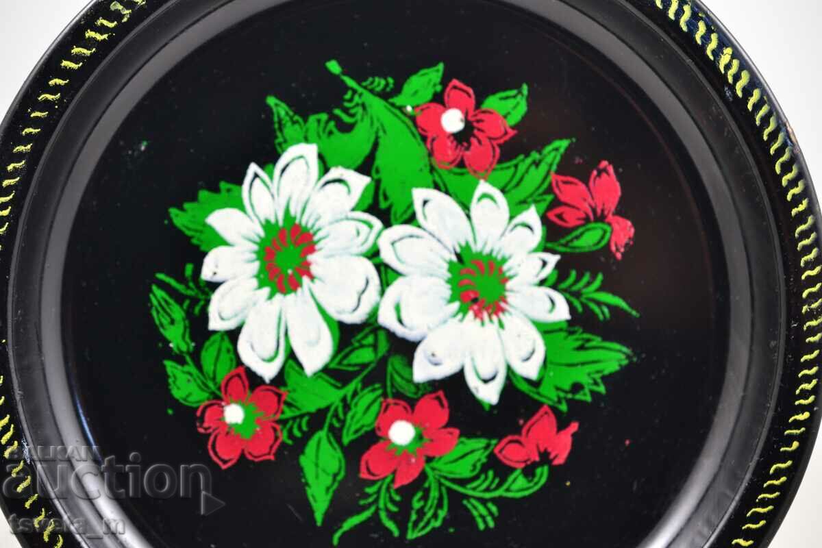 Hand painted metal serving tray USSR Russia with price 5.00 BGN | € 2.56 Hand painted metal serving tray USSR Russia with price 5.00 BGN | € 2.56