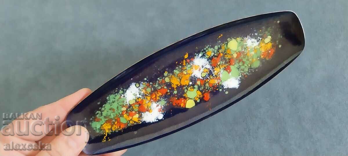 Vas de metal vechi - 6 Vas de metal vechi - 6