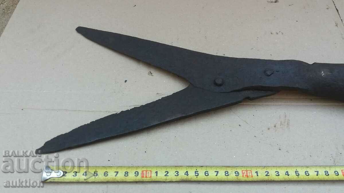 Delivery of MASSIVE REVIVAL BLADE FOR CUTTING BUSHES, THORNS Delivery of MASSIVE REVIVAL BLADE FOR CUTTING BUSHES, THORNS