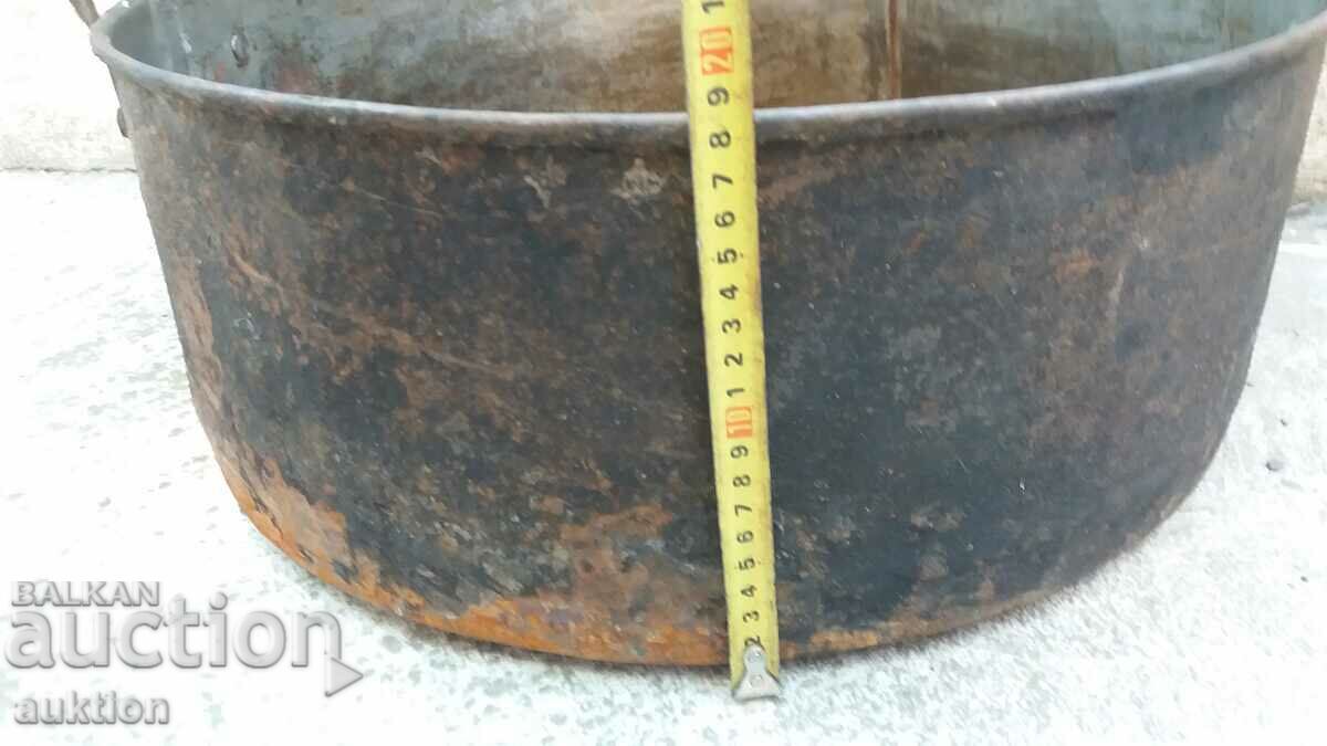 TAVĂ VECHE DE METAL SOLID PENTRU MIEL, LUTENICE, ETC. - 5 TAVĂ VECHE DE METAL SOLID PENTRU MIEL, LUTENICE, ETC. - 5