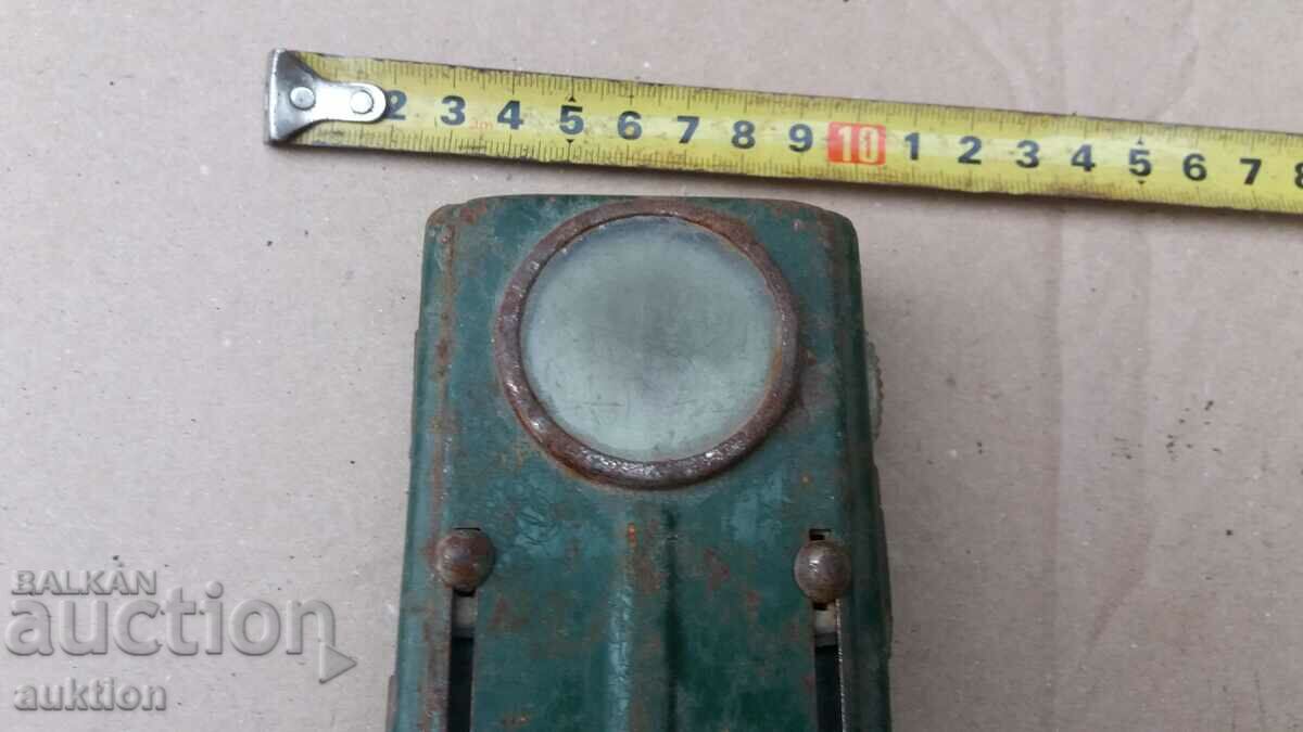 Auction OLD RAILWAY FLASHLIGHT Auction OLD RAILWAY FLASHLIGHT