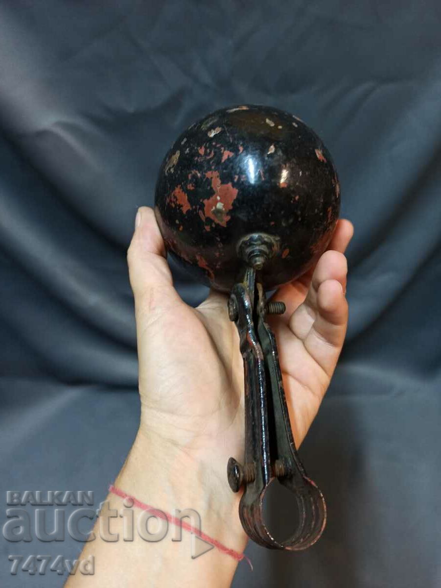 Δημοπρασία Παλαιός γερμανικός προβολέας ποδηλάτου Hackel Δημοπρασία Παλαιός γερμανικός προβολέας ποδηλάτου Hackel