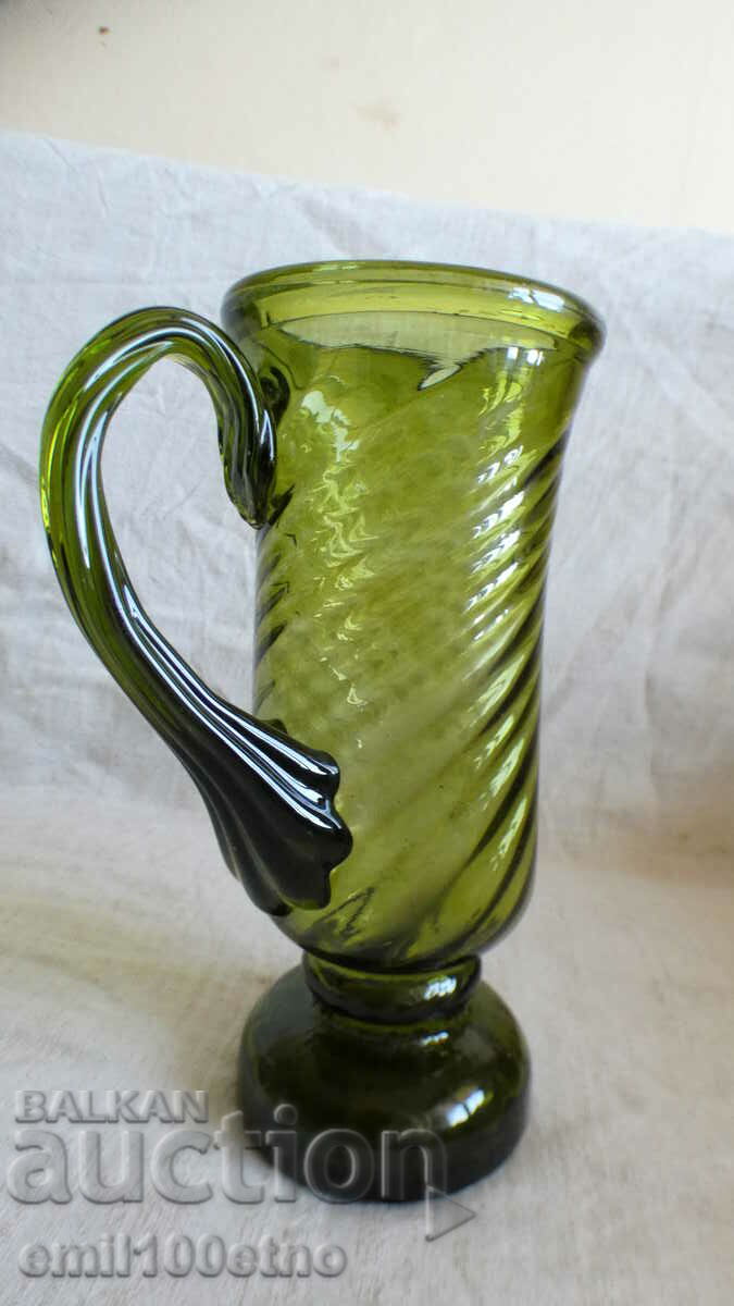 Livrarea Poate sa? vază? sticla verde lucrata manual Livrarea Poate sa? vază? sticla verde lucrata manual