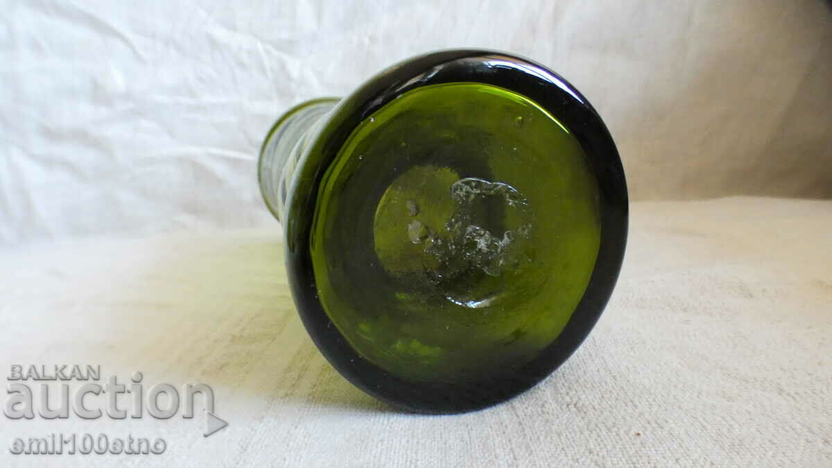 Poate sa? vază? sticla verde lucrata manual - 6 Poate sa? vază? sticla verde lucrata manual - 6