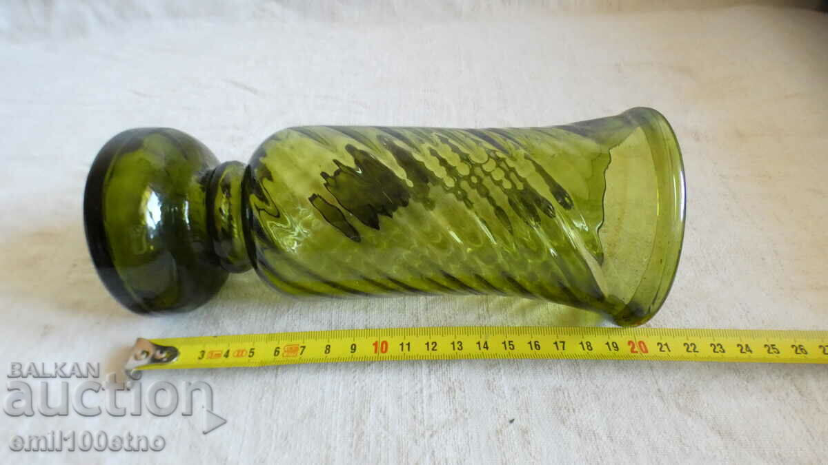 Poate sa? vază? sticla verde lucrata manual - 7 Poate sa? vază? sticla verde lucrata manual - 7