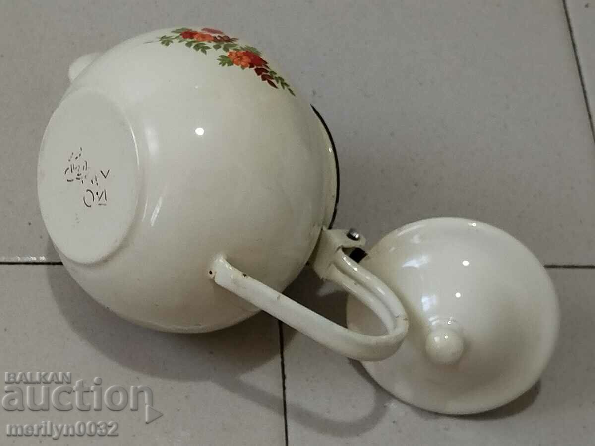 Delivery of Enamel pot, teapot, pitcher, jug, early social NRB Delivery of Enamel pot, teapot, pitcher, jug, early social NRB