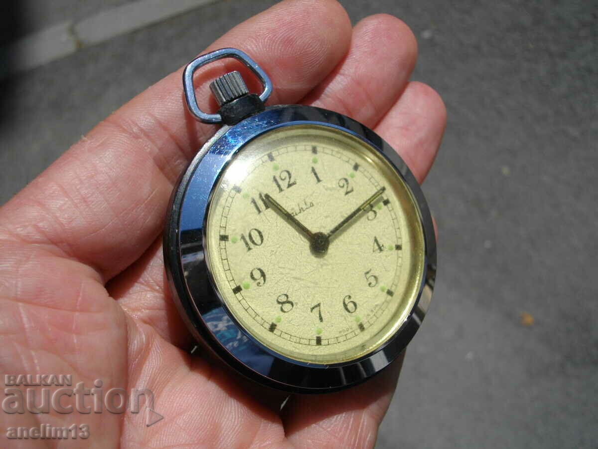 Delivery of RUHLA COLLECTIBLE POCKET WATCH