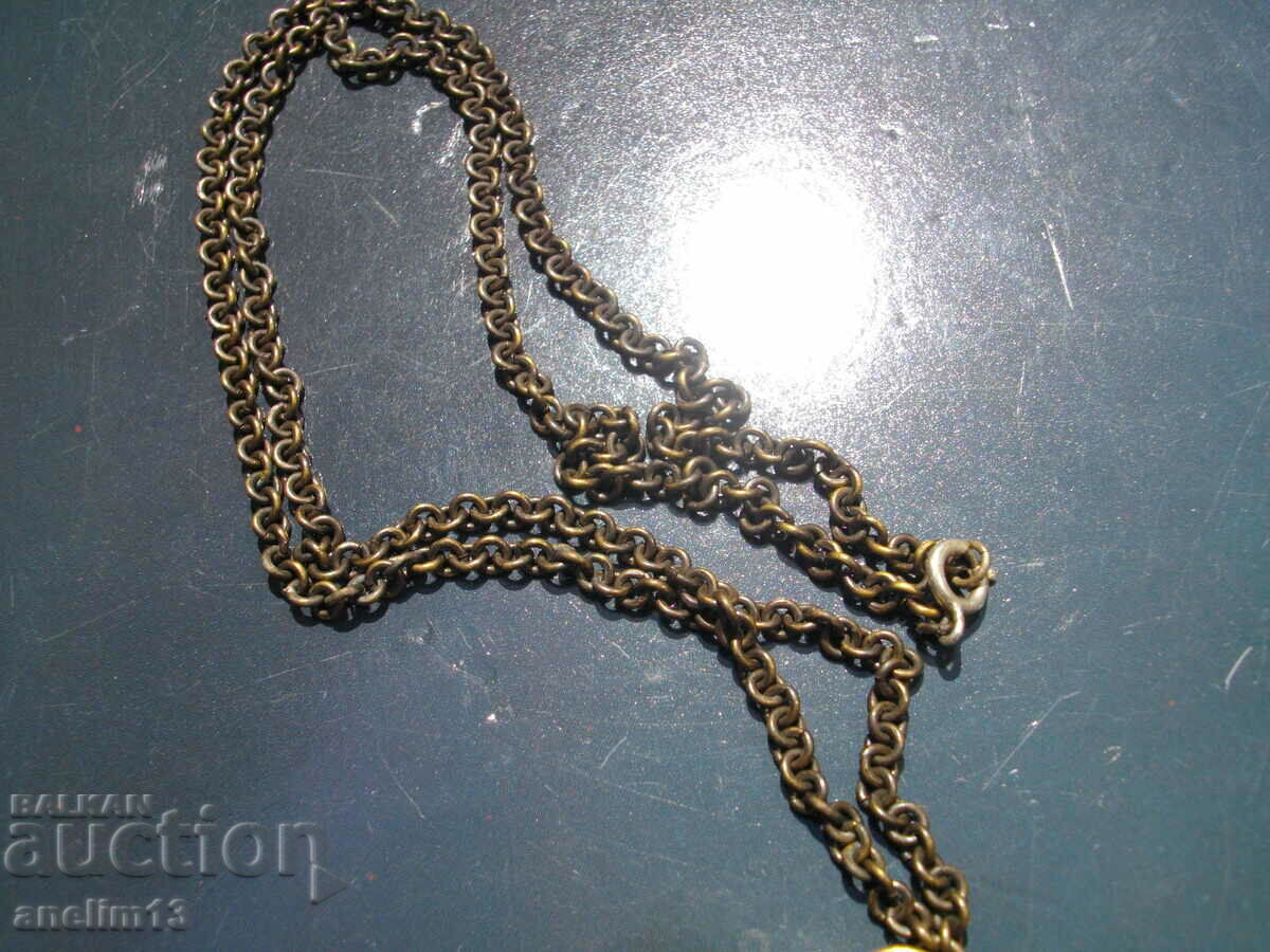 Delivery of OLD NECKLACE NECKLACE PENDANT AMBER Delivery of OLD NECKLACE NECKLACE PENDANT AMBER