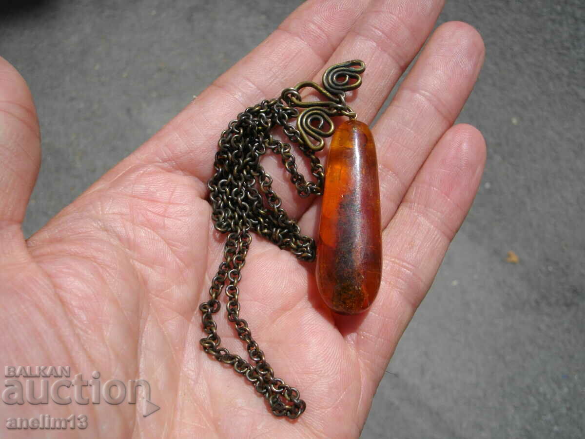 OLD NECKLACE NECKLACE PENDANT AMBER - 5 OLD NECKLACE NECKLACE PENDANT AMBER - 5