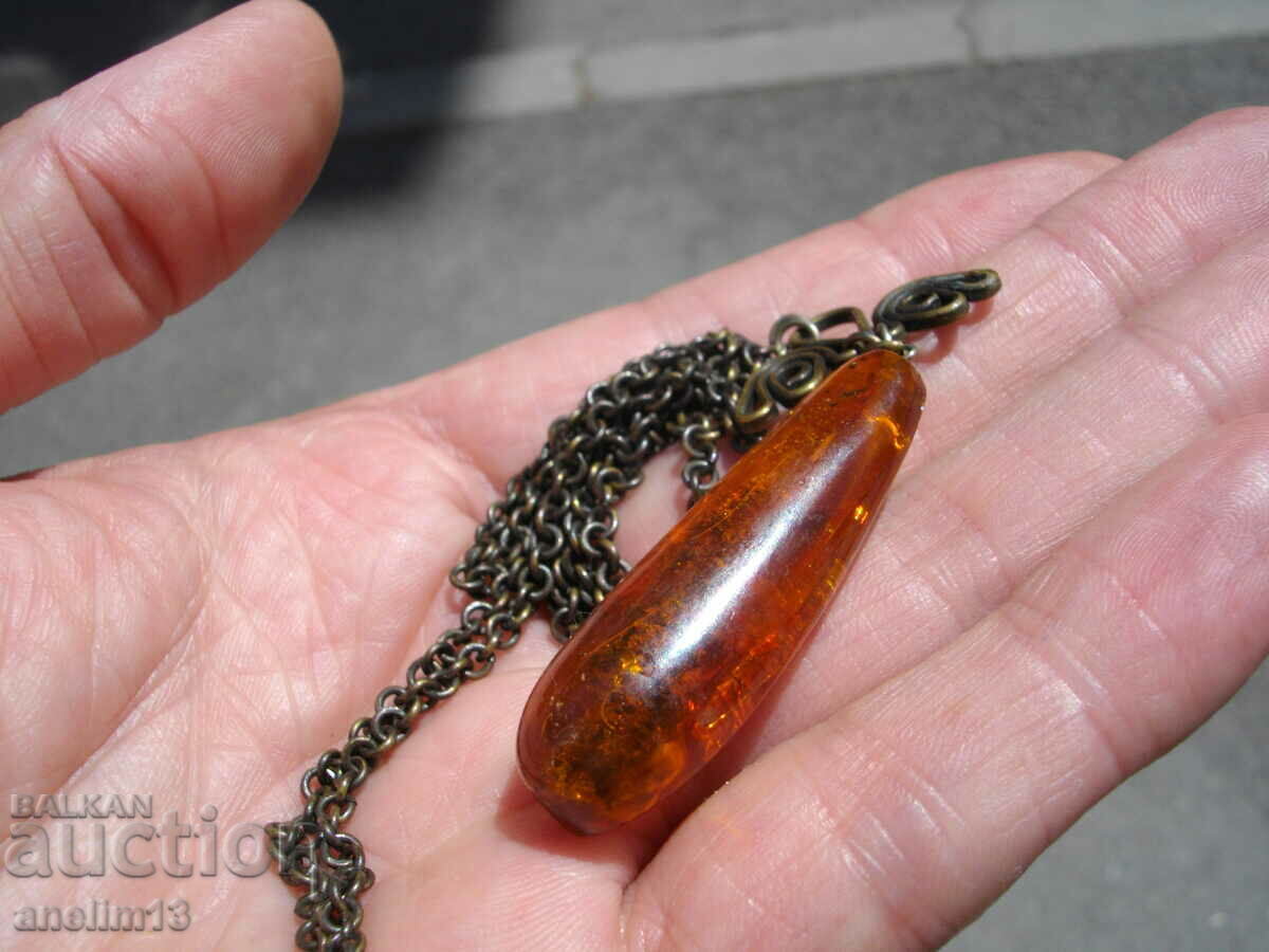 OLD NECKLACE NECKLACE PENDANT AMBER - 6 OLD NECKLACE NECKLACE PENDANT AMBER - 6