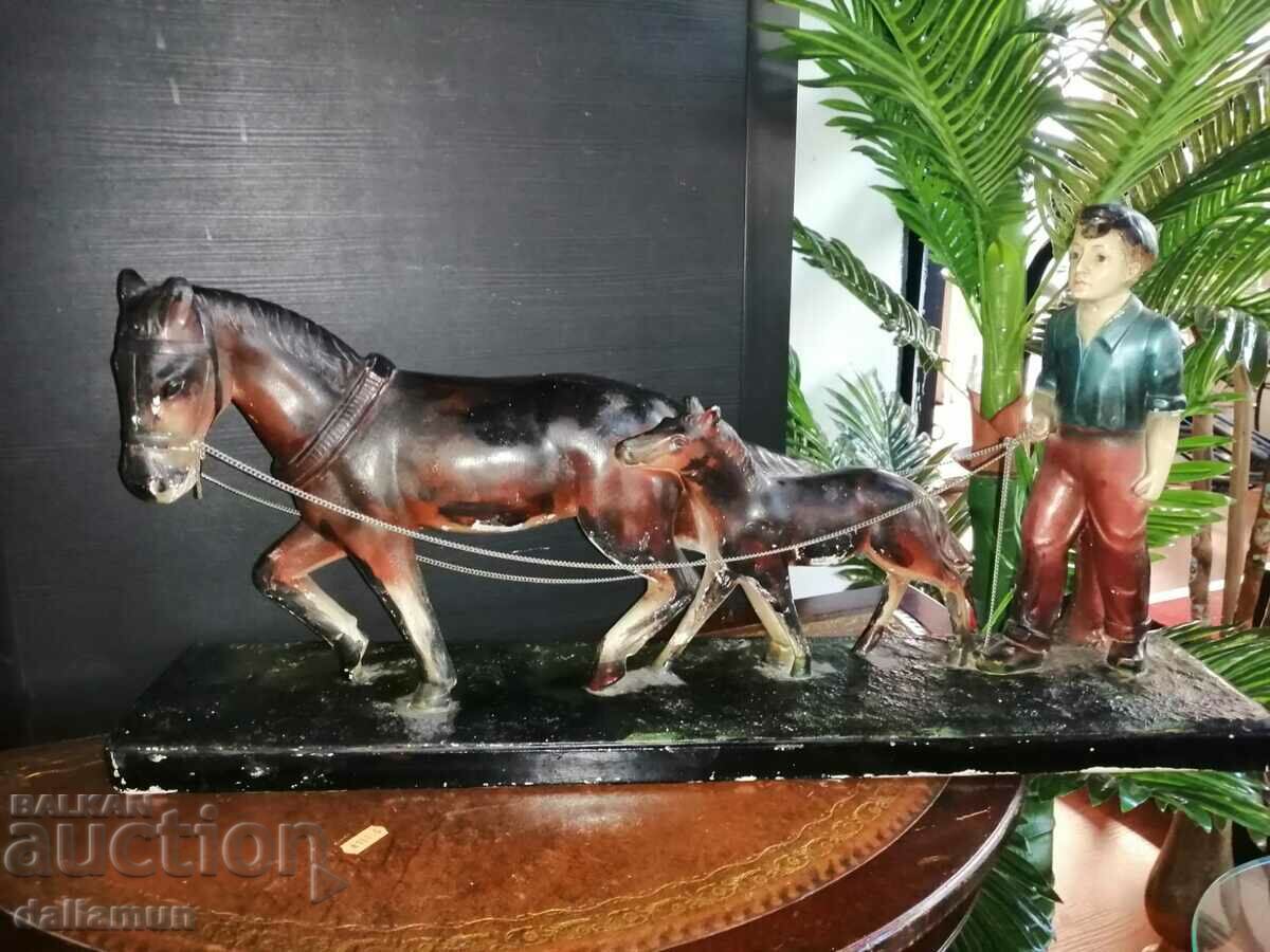 Delivery of DEPOSE 1175 collectible figurine Delivery of DEPOSE 1175 collectible figurine