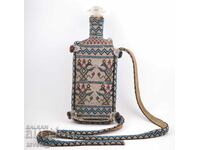 Γυάλινο μπουκάλι επιστρωμένο με γυάλινες χάντρες, τέλη 19ου αιώνα