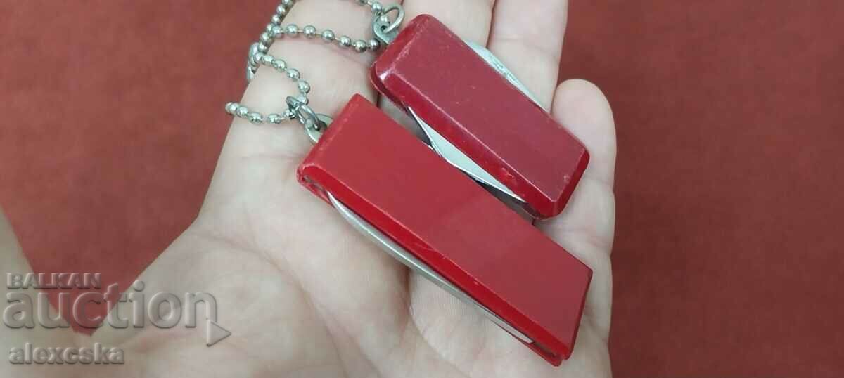 Mini cuțite - Brelocuri cu preț 16.00 BGN | € 8.18 Mini cuțite - Brelocuri cu preț 16.00 BGN | € 8.18