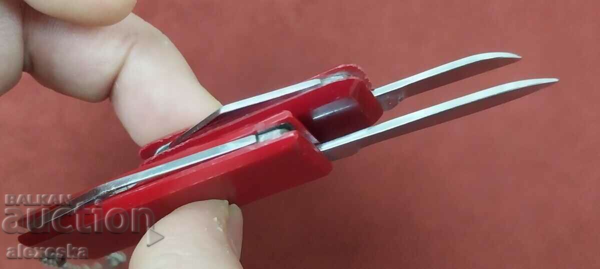 Licitație Mini cuțite - Brelocuri Licitație Mini cuțite - Brelocuri