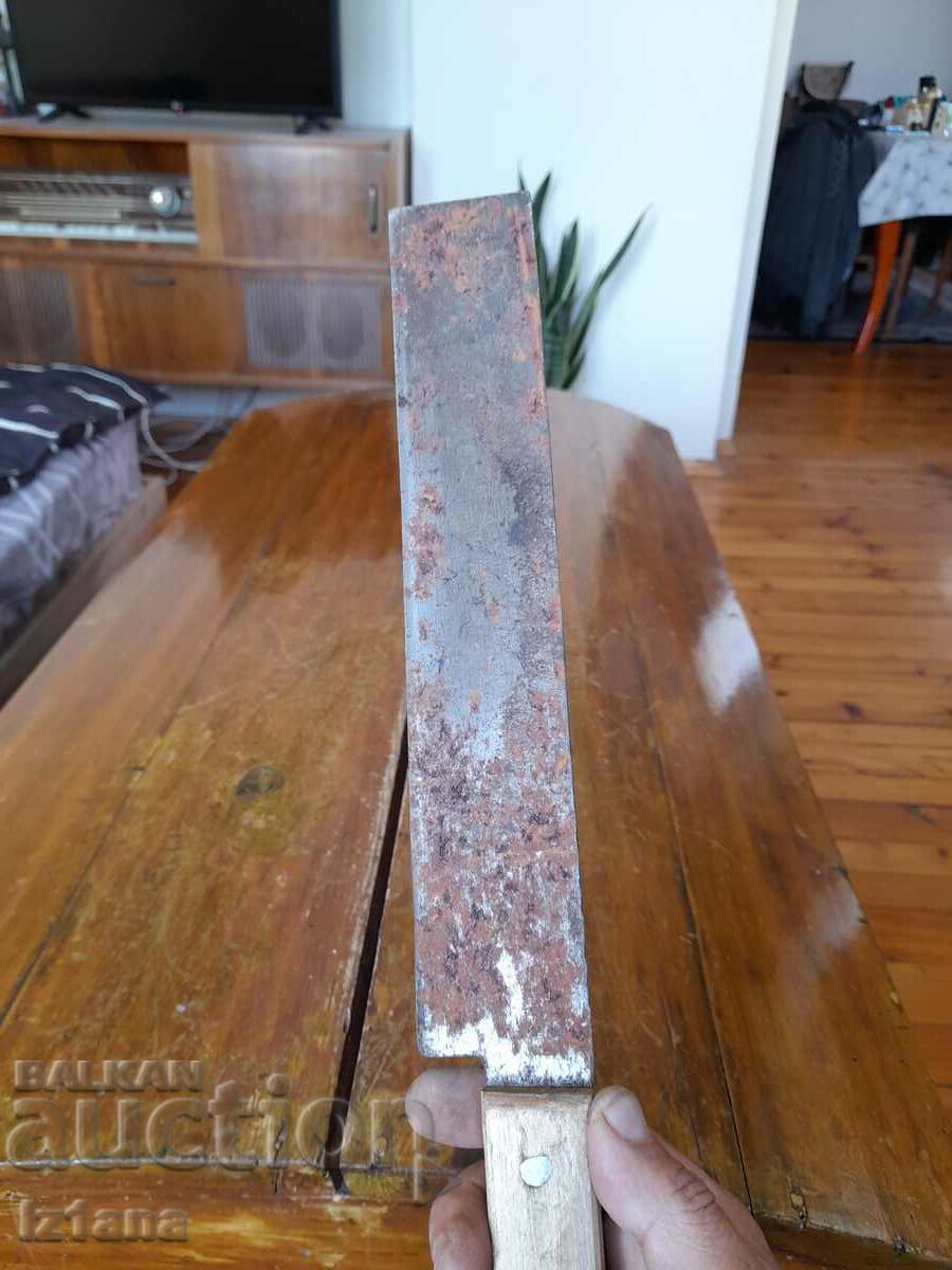 Delivery of Old satyr