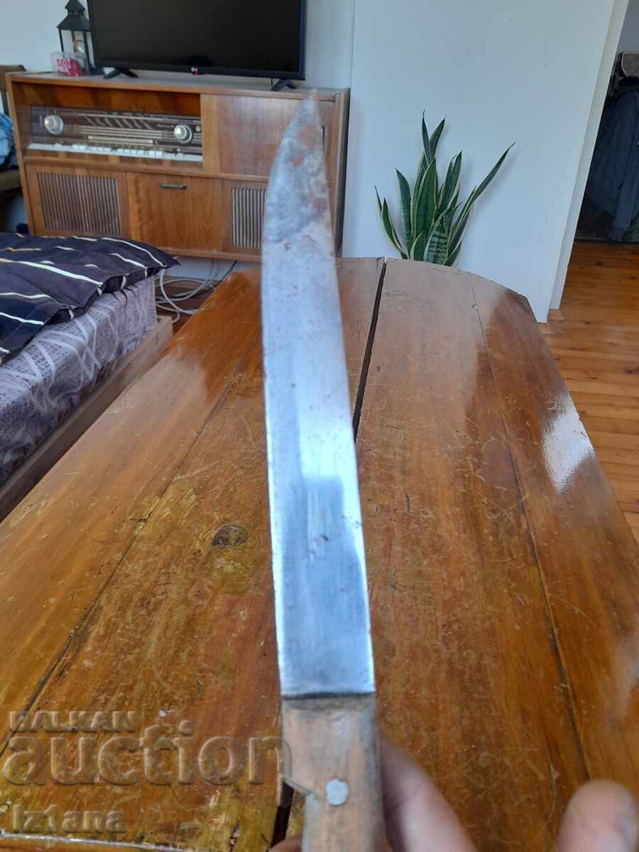 Auction An old knife Auction An old knife