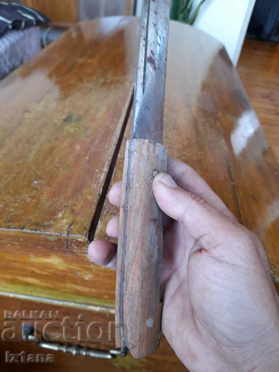 An old knife - 5 An old knife - 5