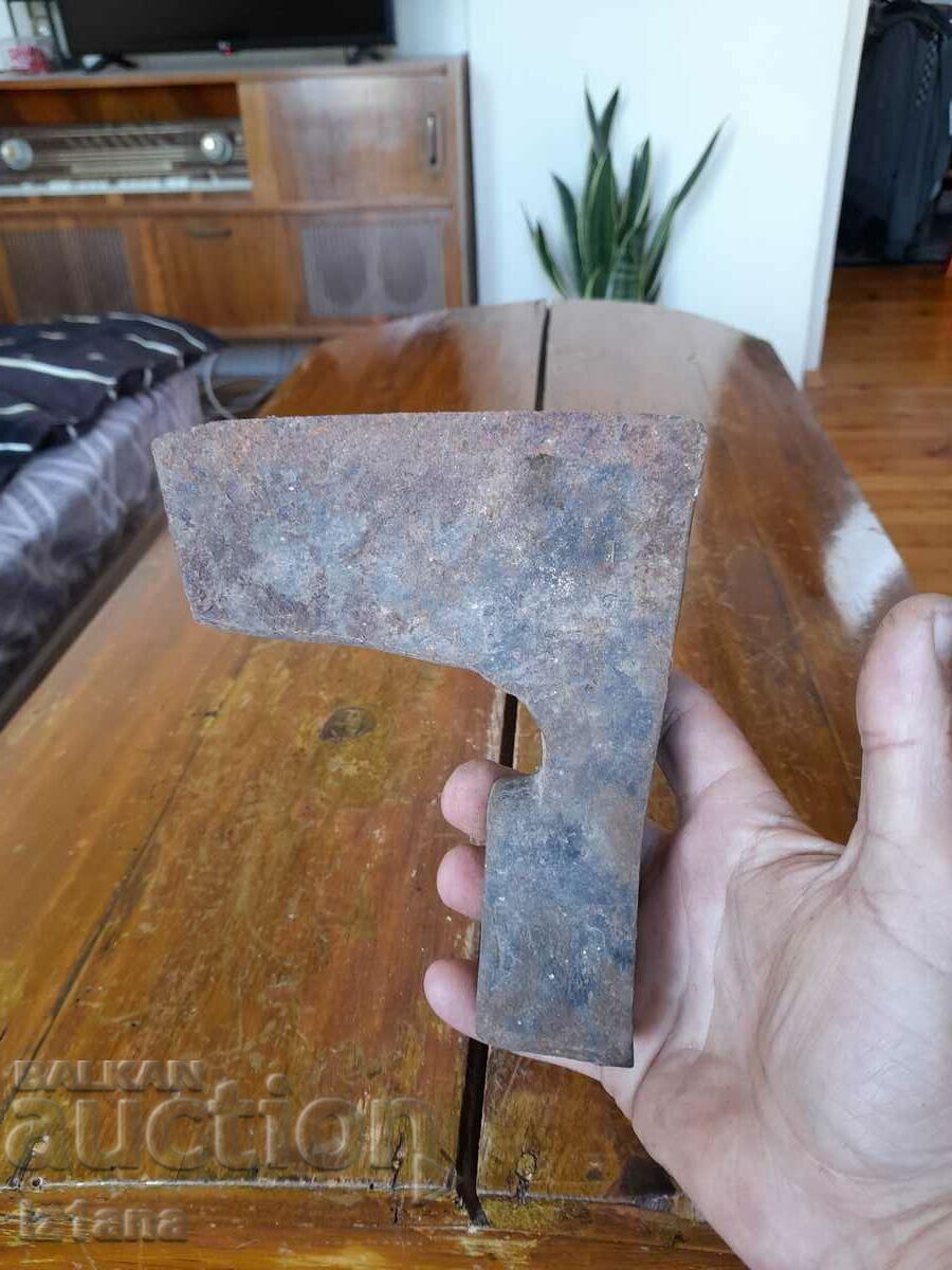 Old Ax, Ax with price 43.00 BGN | € 21.99 Old Ax, Ax with price 43.00 BGN | € 21.99