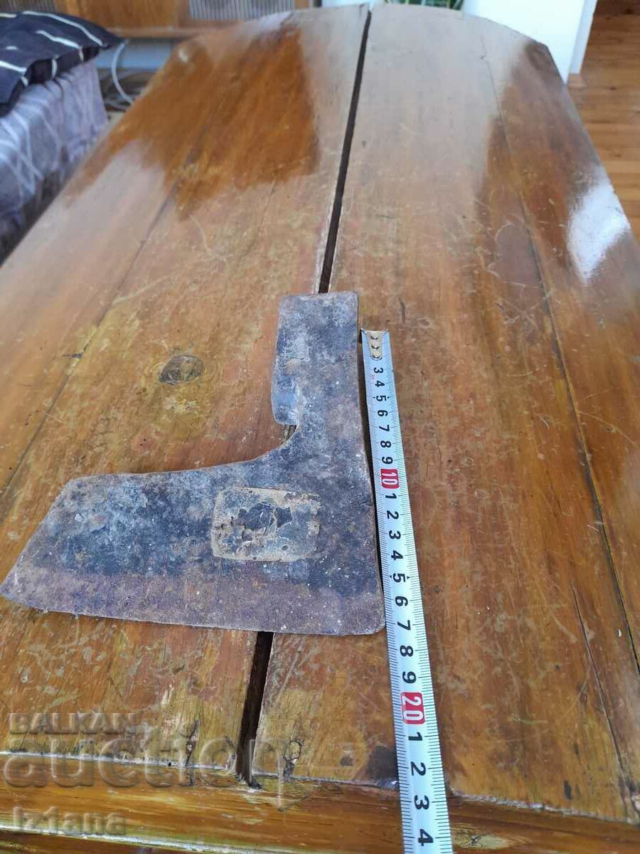 Old Ax, Ax - 6 Old Ax, Ax - 6