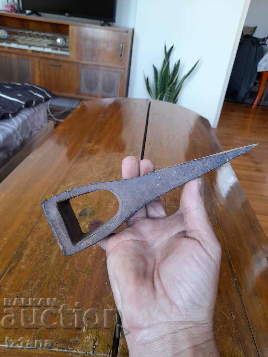 Auction Old Ax, Ax Auction Old Ax, Ax