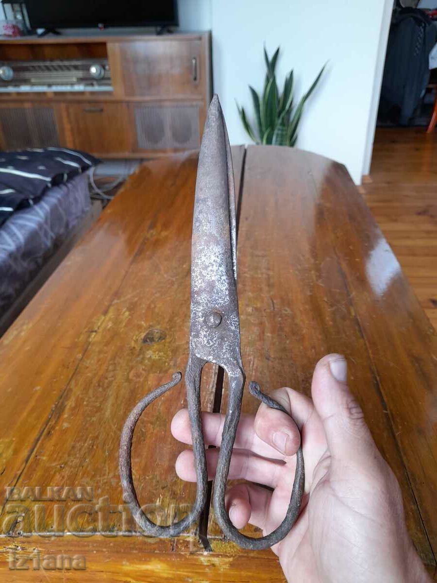 Стара ножица,ножици с цена 22.00 лв. | € 11.25 Стара ножица,ножици с цена 22.00 лв. | € 11.25