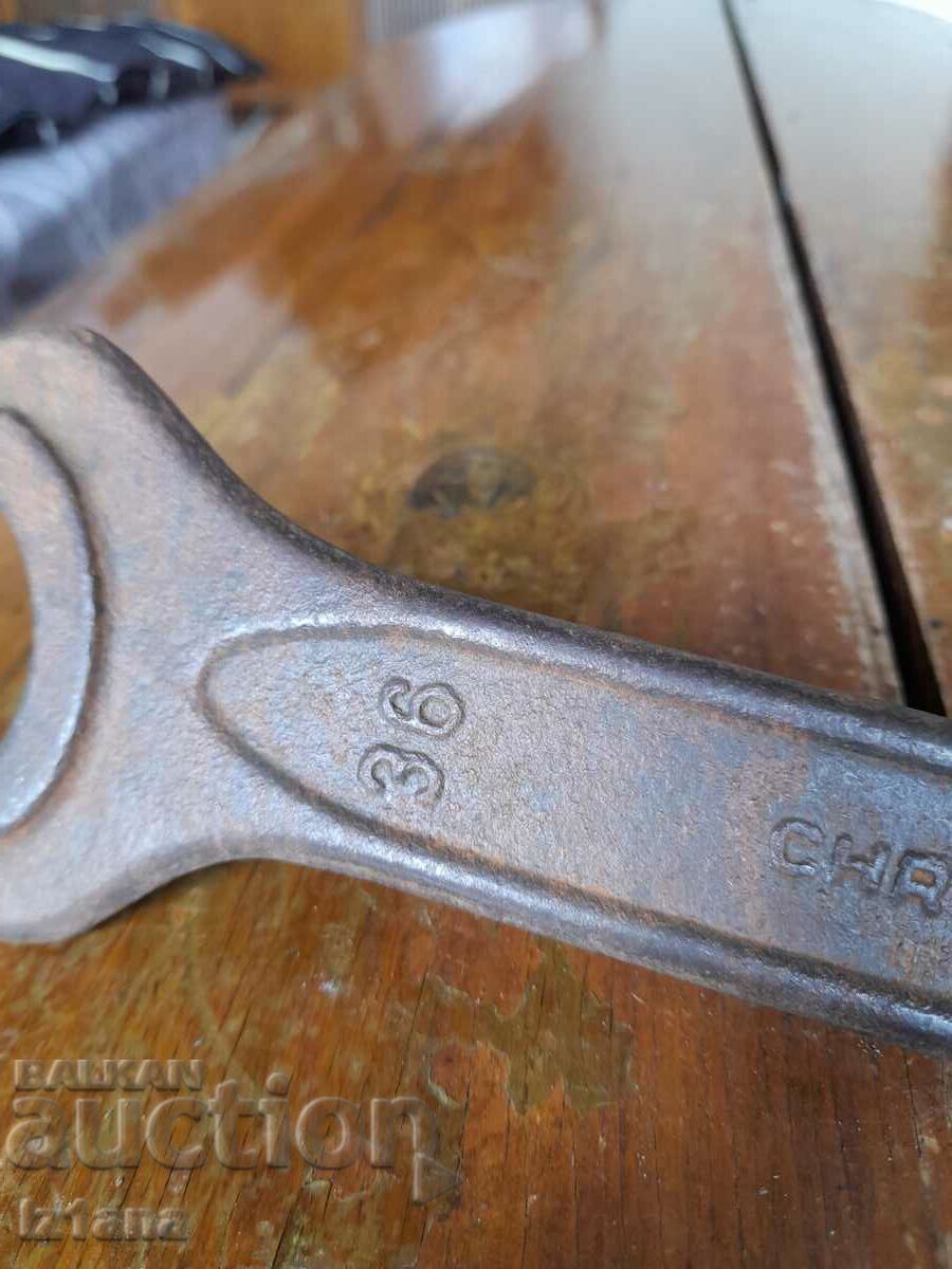 Delivery of Old 32/36 spanner Delivery of Old 32/36 spanner